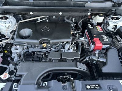 2021 Toyota RAV4 - Photo 17
