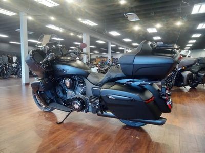 2025 Indian Motorcycle Pursuit Dark Horse Springfield Blue Vivid Crystal / Black Vivid - Photo 9