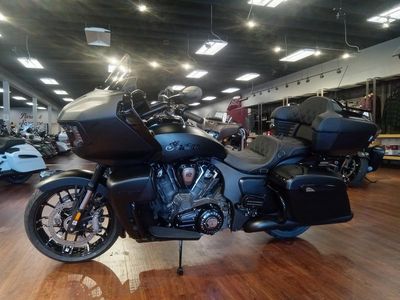 2025 Indian Motorcycle Pursuit Dark Horse Springfield Blue Vivid Crystal / Black Vivid - Photo 4