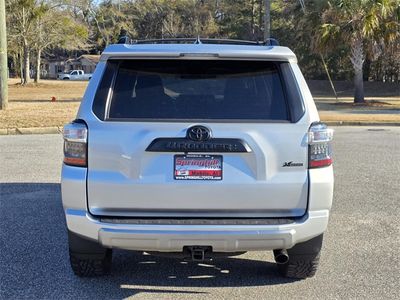 2020 Toyota 4Runner - Photo 3