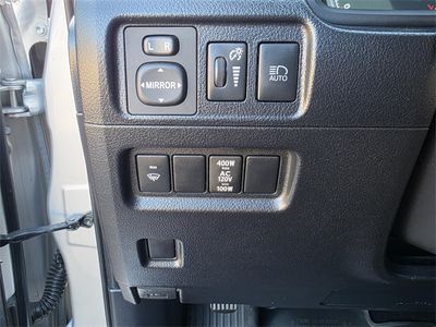 2020 Toyota 4Runner - Photo 25