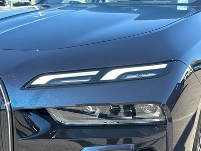 2026 BMW 7 Series - Photo 9