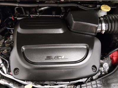 2024 Chrysler Voyager - Photo 9