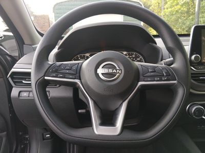 2024 Nissan Altima - Photo 12