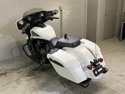 2025 Indian Motorcycle Chieftain PowerPlus Dark Horse w/PowerBand Audio Ghost White Metallic Smok - Photo 8