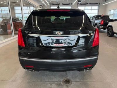 2019 Cadillac XT5 — detail view