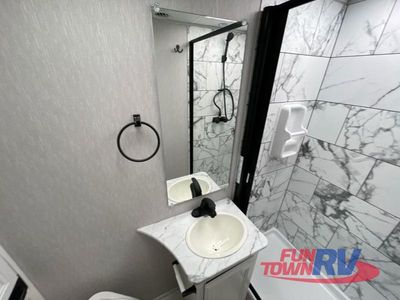 2023 Coachmen RV Cross Trail XL - Photo 33