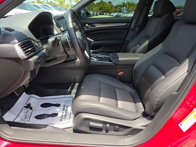 2019 Honda Accord - Photo 22