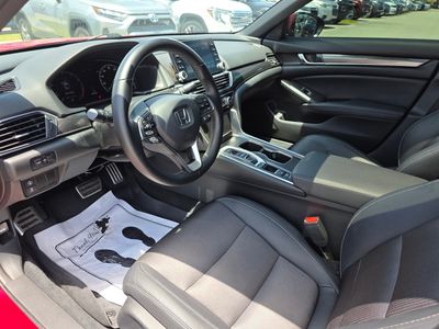 2019 Honda Accord - Photo 23