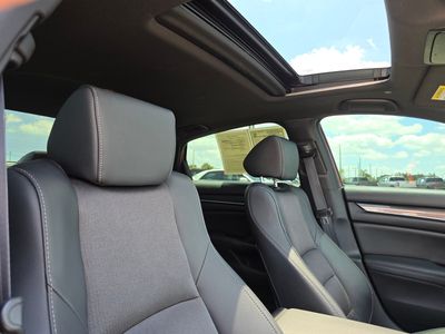 2019 Honda Accord - Photo 11