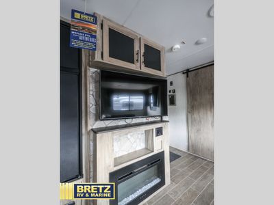 2021 Forest River RV Cherokee Alpha Wolf - Photo 12