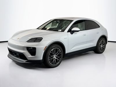 2026 Porsche Macan - Photo 1