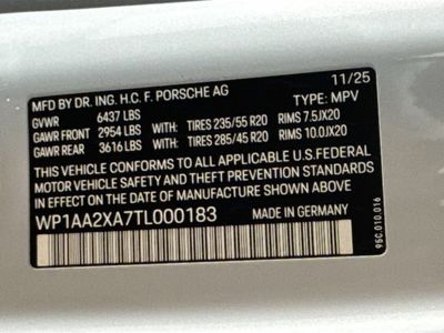2026 Porsche Macan - Photo 26