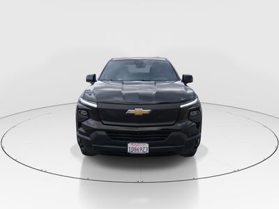 2024 Chevrolet Silverado EV - Photo 2