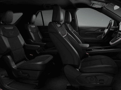 2026 Ford Explorer — photo 48 view