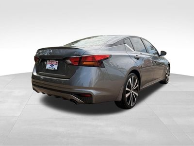 2020 Nissan Altima — photo 8 view