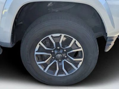 2021 Toyota Tacoma — photo 9 view