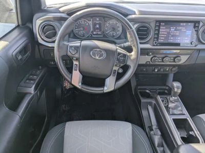 2021 Toyota Tacoma — photo 14 view