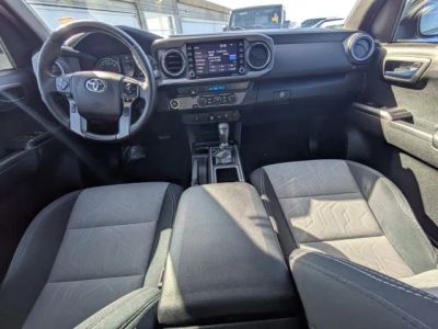 2021 Toyota Tacoma — photo 13 view