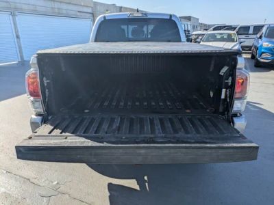 2021 Toyota Tacoma — photo 11 view