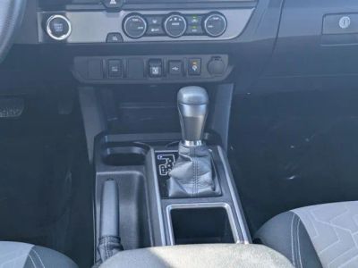 2021 Toyota Tacoma — photo 17 view
