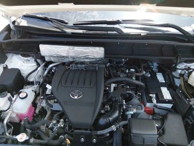 2024 Toyota Highlander — photo 9 view