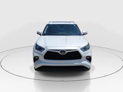 2024 Toyota Highlander — side profile view