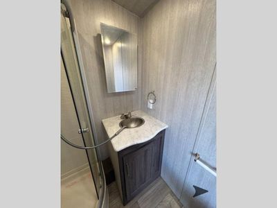 2022 Pacific Coachworks Blaze'n - Photo 42