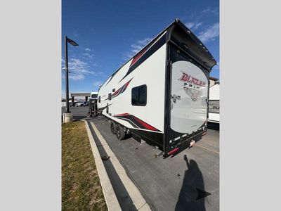 2022 Pacific Coachworks Blaze'n - Photo 5