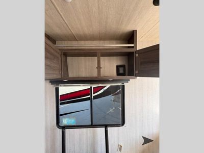 2022 Pacific Coachworks Blaze'n - Photo 13