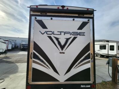 2019 Dutchmen Voltage - Photo 4