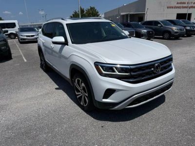 2023 Volkswagen Atlas — rear three-quarter view