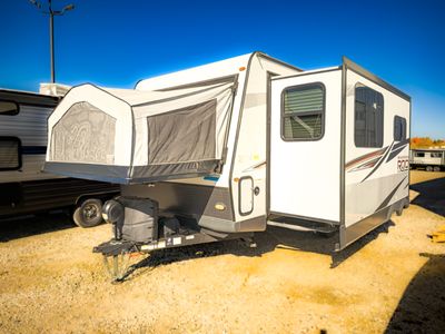2022 Forest River Rockwood Roo - Photo 2
