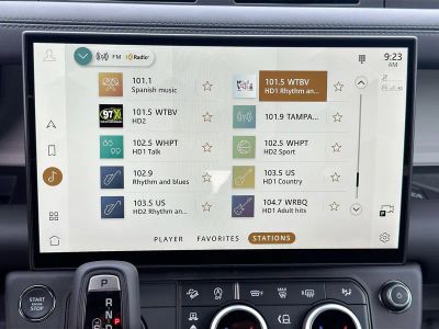 2026 Land Rover Defender 110 — photo 31 view