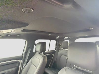 2026 Land Rover Defender 110 — photo 26 view