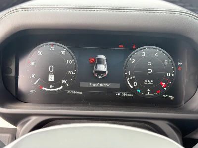 2026 Land Rover Defender 110 — photo 40 view