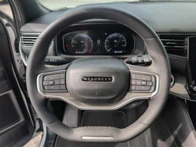2024 Jeep Wagoneer — photo 11 view