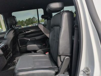 2024 Jeep Wagoneer — photo 21 view