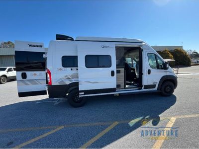 2025 Winnebago Solis - Photo 3