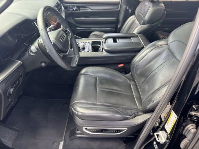 2023 Jeep Grand Wagoneer - Photo 9