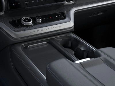 2026 Ford Expedition - Photo 15