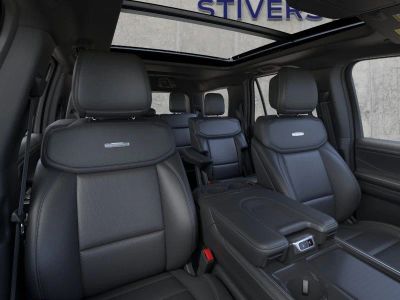 2026 Ford Expedition - Photo 10
