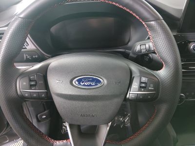 2025 Ford Escape — photo 12 view
