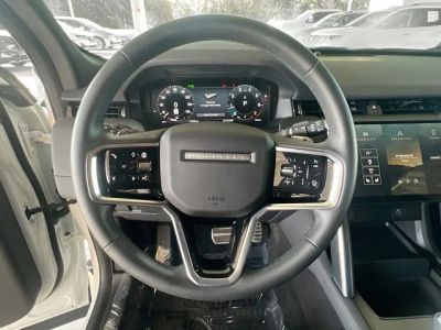 2025 Land Rover Discovery Sport — photo 16 view
