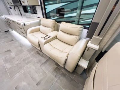 2026 Tiffin ALLEGRO BUS — photo 7 view