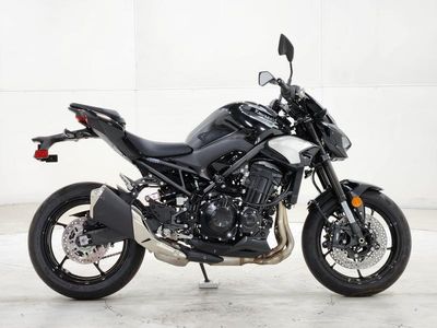 2025 Kawasaki Z900 ABS Metallic Spark Black/Metallic Carbon Gray - Photo 8