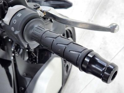 2025 Kawasaki Z900 ABS Metallic Spark Black/Metallic Carbon Gray - Photo 11