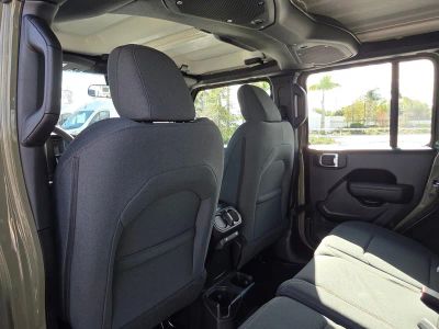 2026 Jeep Wrangler — photo 9 view