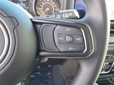 2026 Jeep Wrangler — photo 18 view