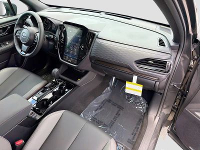 2026 Subaru Forester — photo 13 view